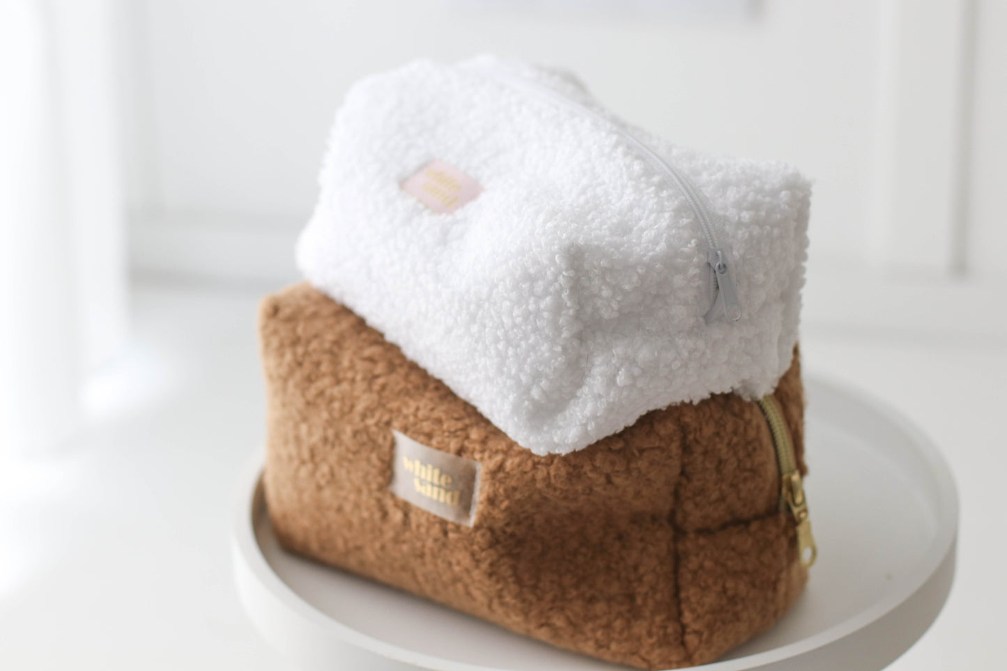 Kosmetyczka Teddy Baranek - PURE WHITE